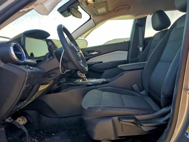 Chevrolet Trax 1lt Image 2