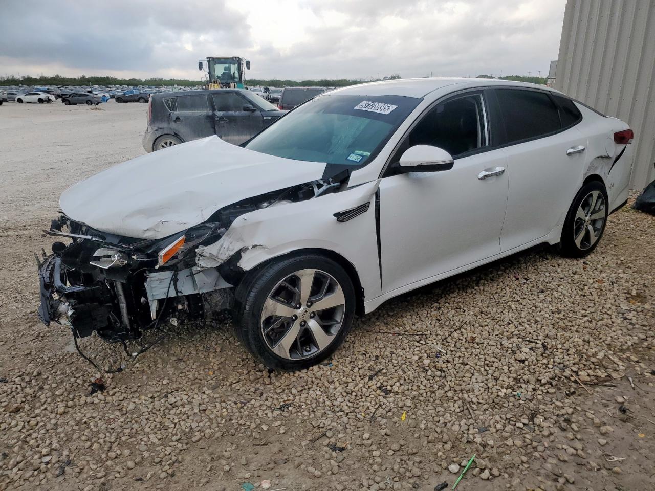 Kia Optima Lx Image 1