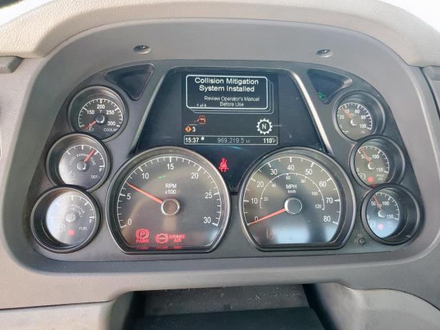 Peterbilt Tractor 579 Image 7