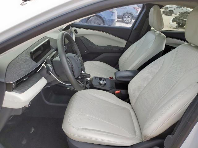 Ford Mustang Premium Image 13