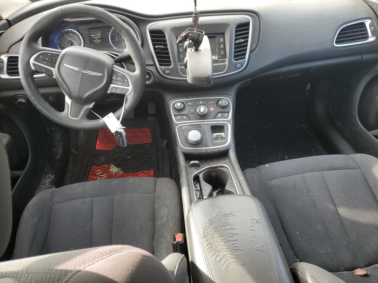 Chrysler 200 Limited Image 8