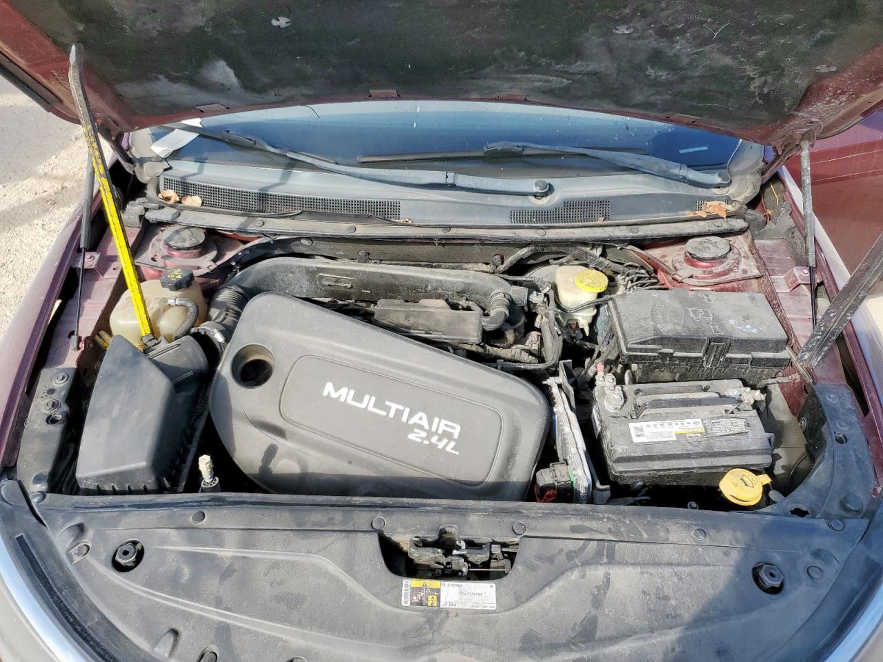 Chrysler 200 Limited Image 7