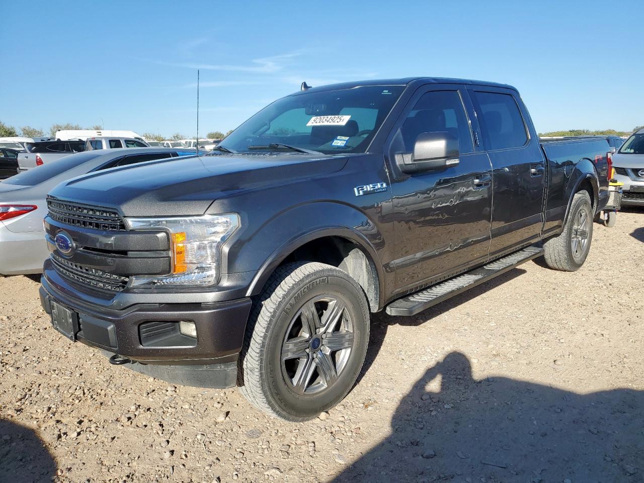 Ford F-150 Supercrew Image 1