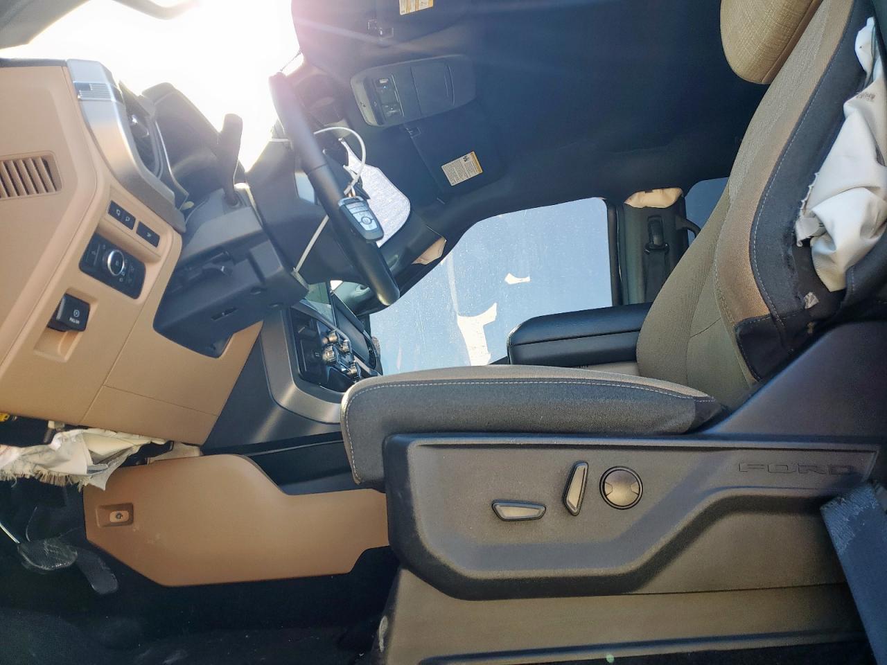 Ford F-150 Supercrew Image 7