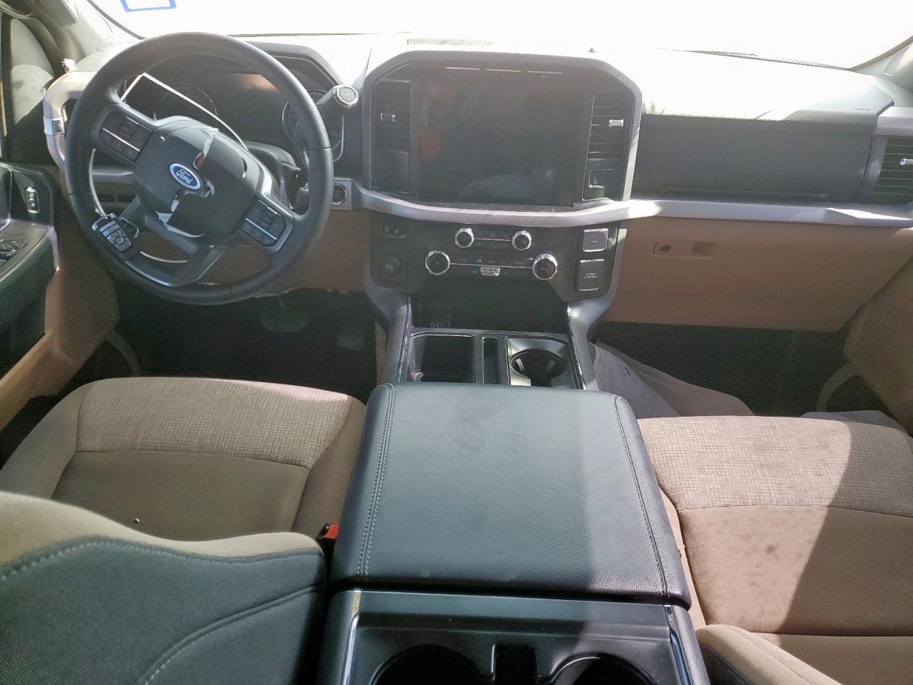 Ford F-150 Supercrew Image 5