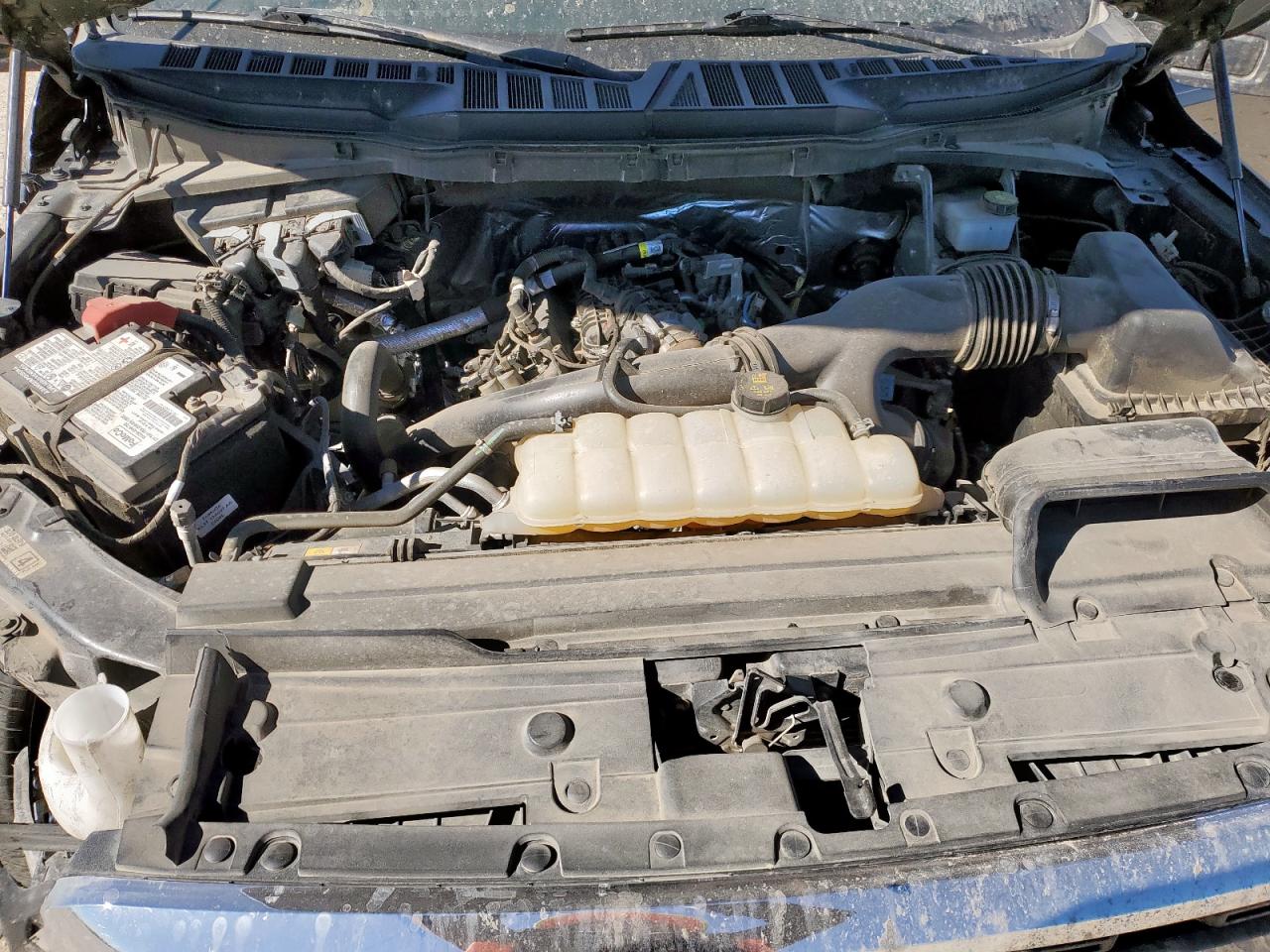 Ford F-150 Supercrew Image 11