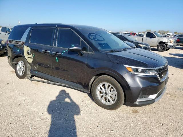 Kia Carnival Lx Image 3