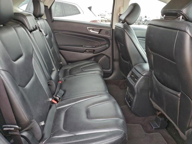 Ford Edge Titanium Image 12