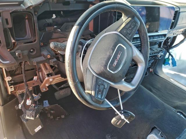 GMC Sierra C1500 Slt Image 9