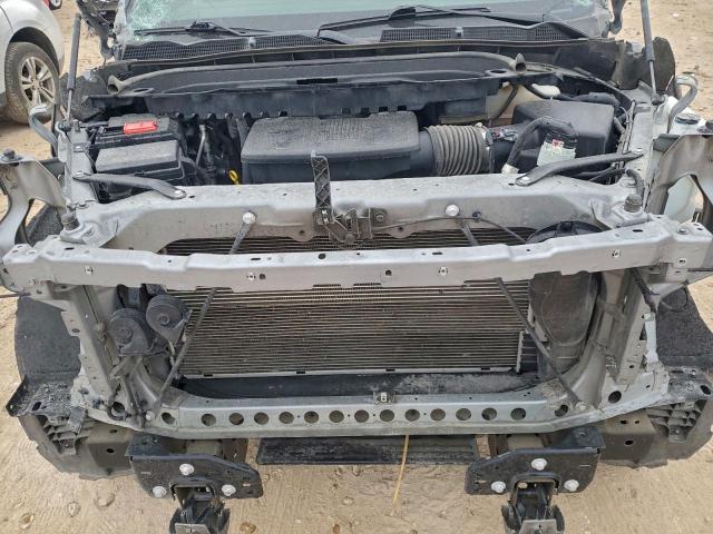 GMC Sierra C1500 Slt Image 12