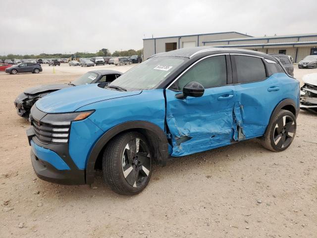  Salvage Nissan Kicks