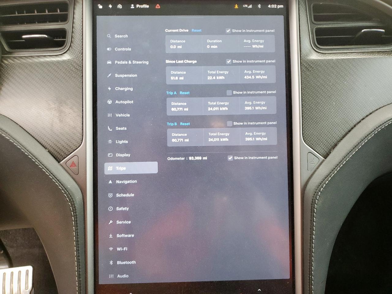 Tesla Model X Image 9