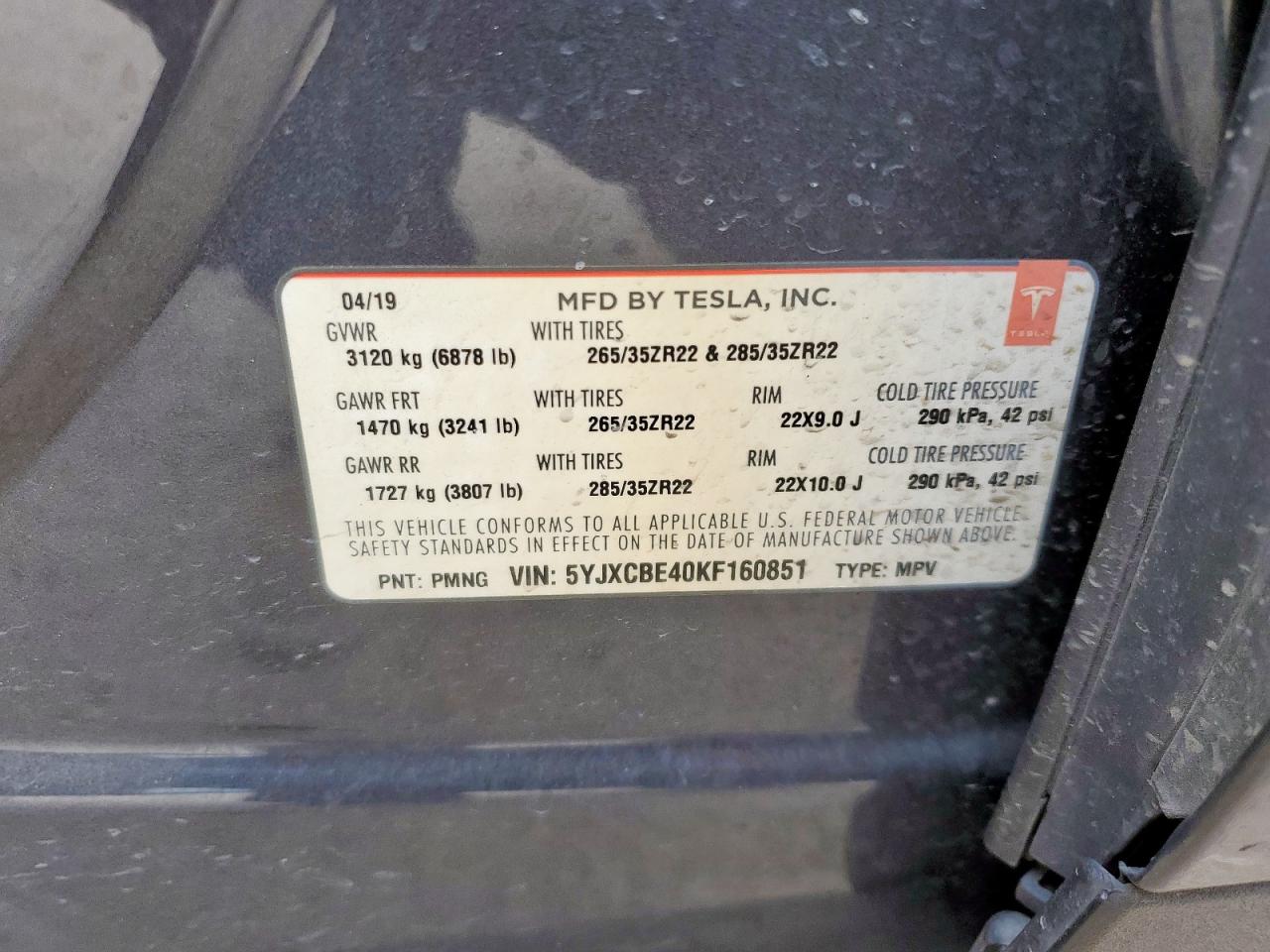 Tesla Model X Image 10