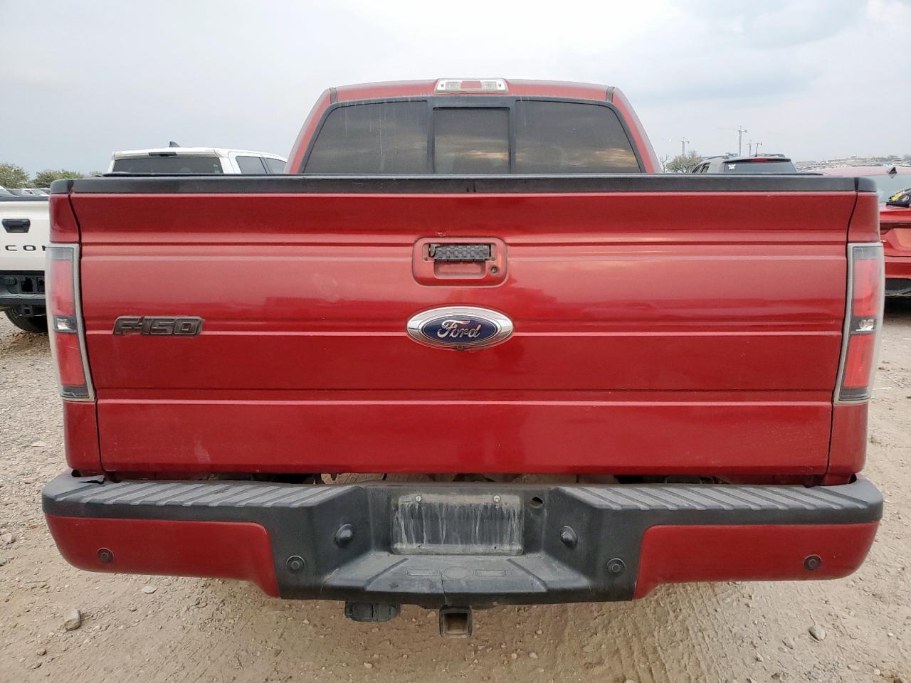 Ford F-150 Supercrew Image 4