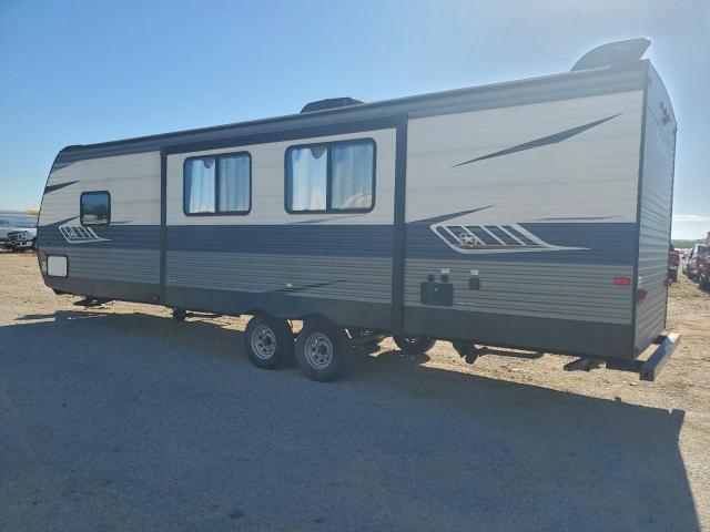 Crossroads Longhorn Image 2