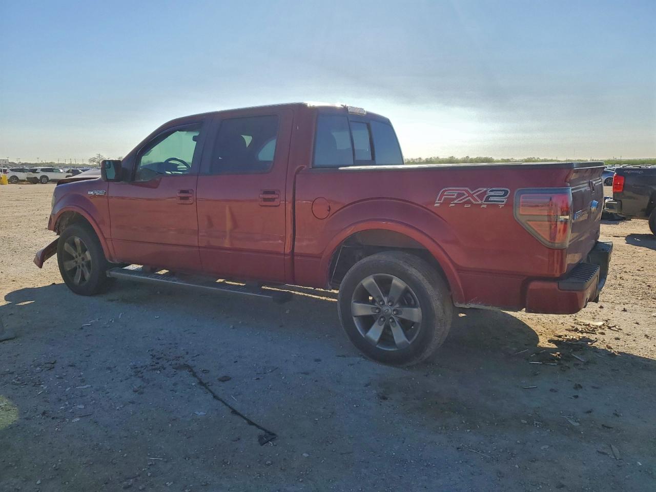 Ford F-150 Supercrew Image 5
