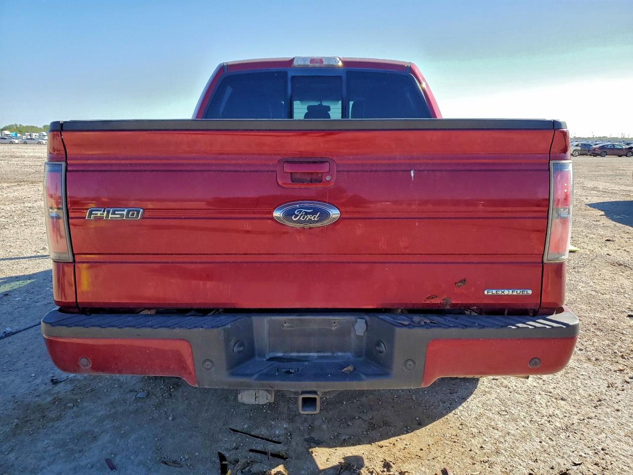 Ford F-150 Supercrew Image 4