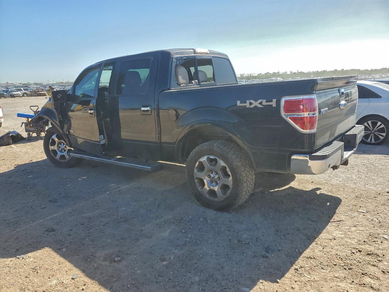 Ford F-150 Supercrew Image 6