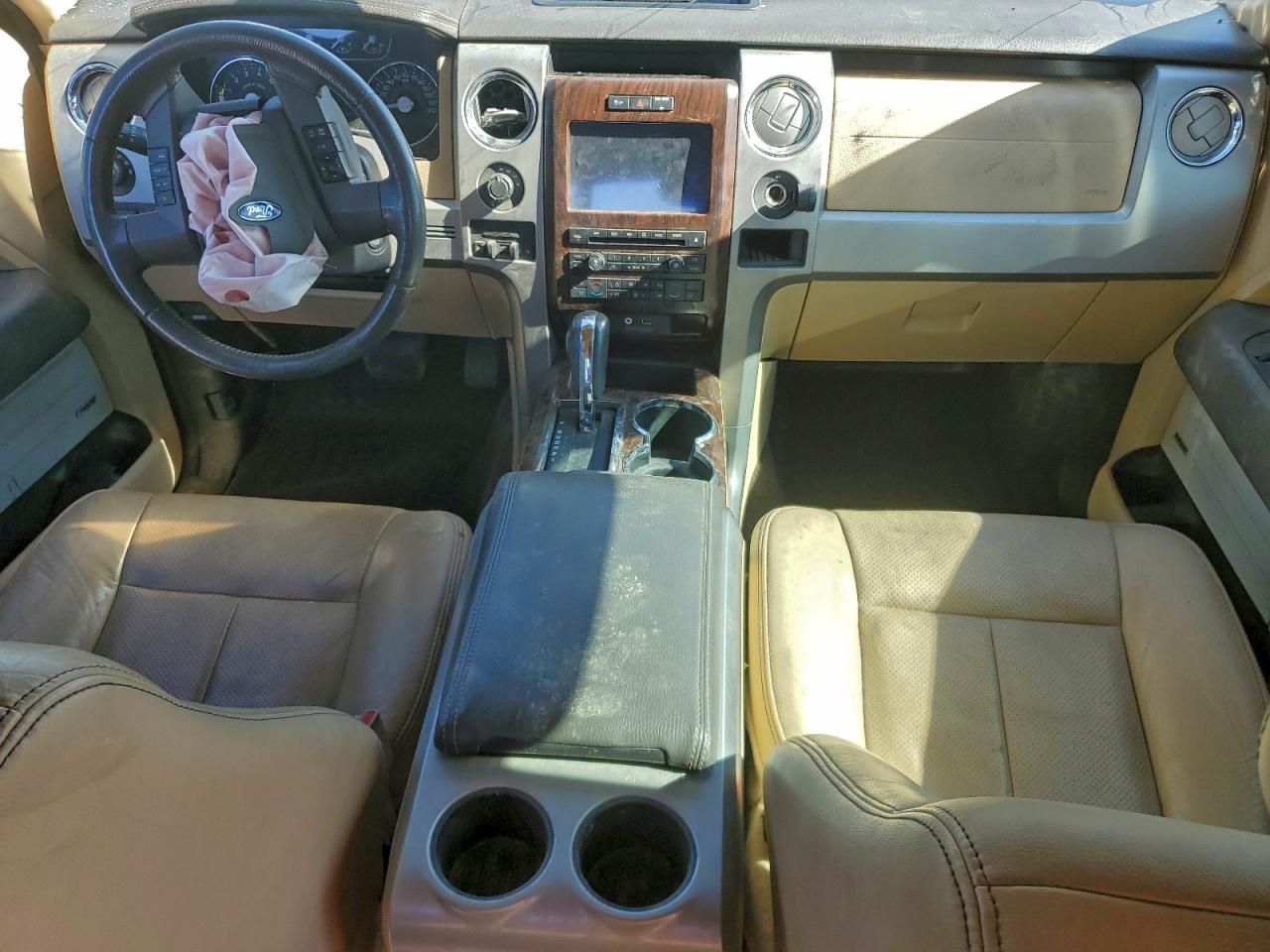 Ford F-150 Supercrew Image 11