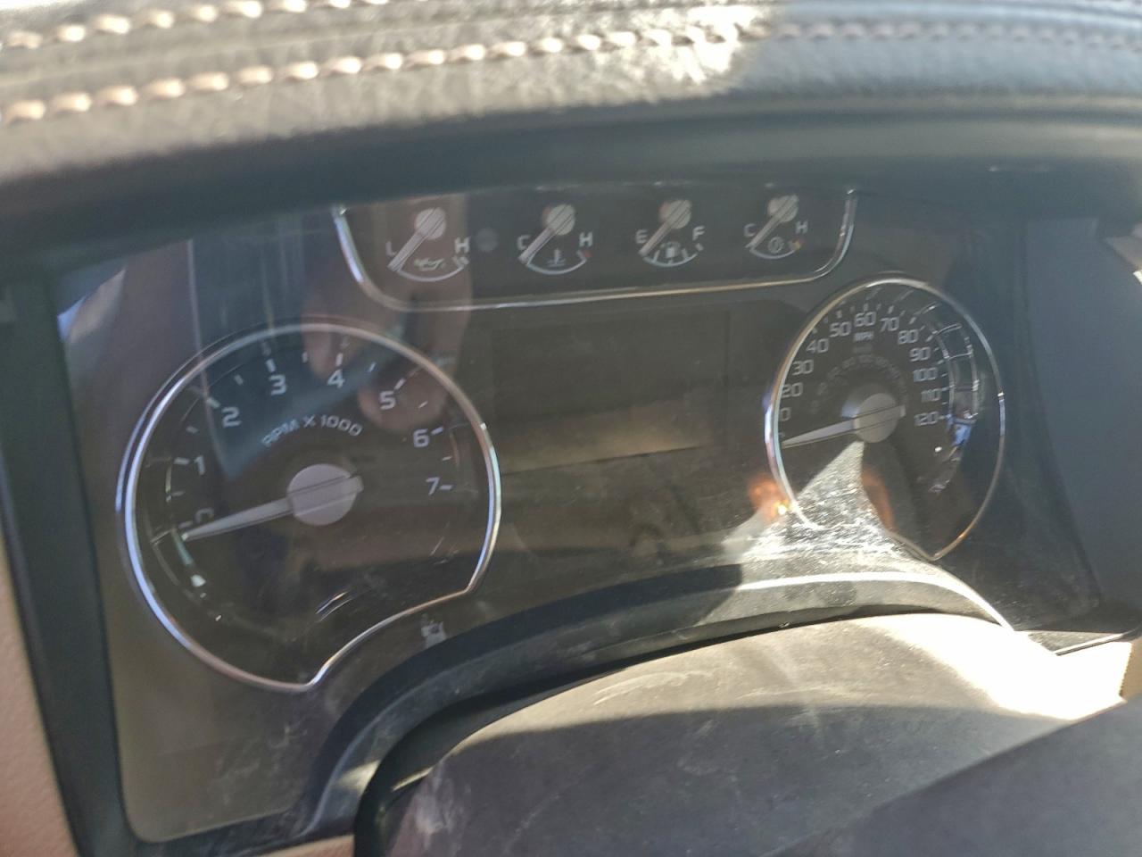 Ford F-150 Supercrew Image 8