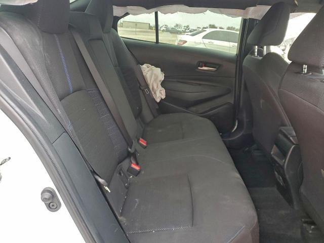 Toyota Corolla Se Image 8