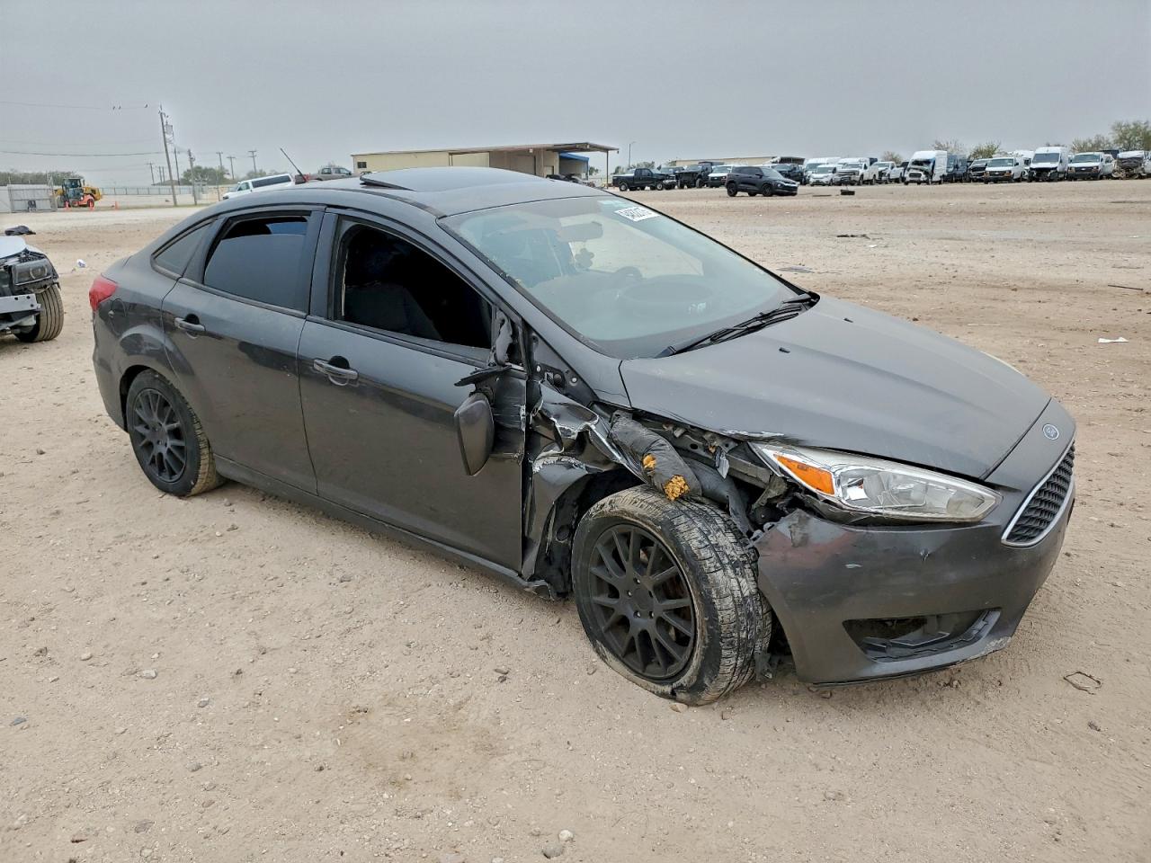 Ford Focus Se Image 11