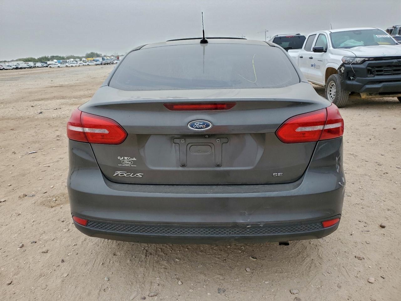 Ford Focus Se Image 4