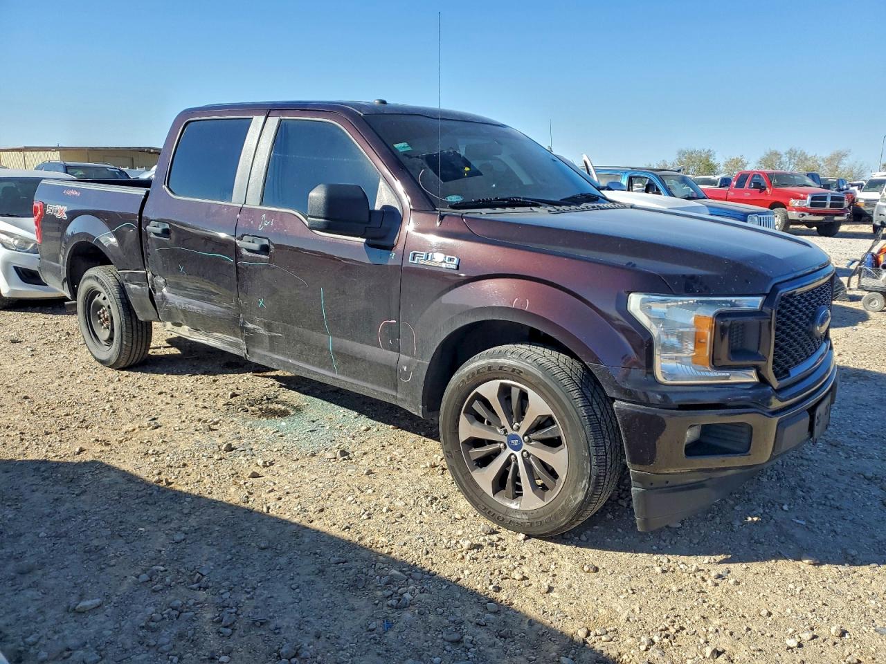 Ford F-150 Supercrew Image 5