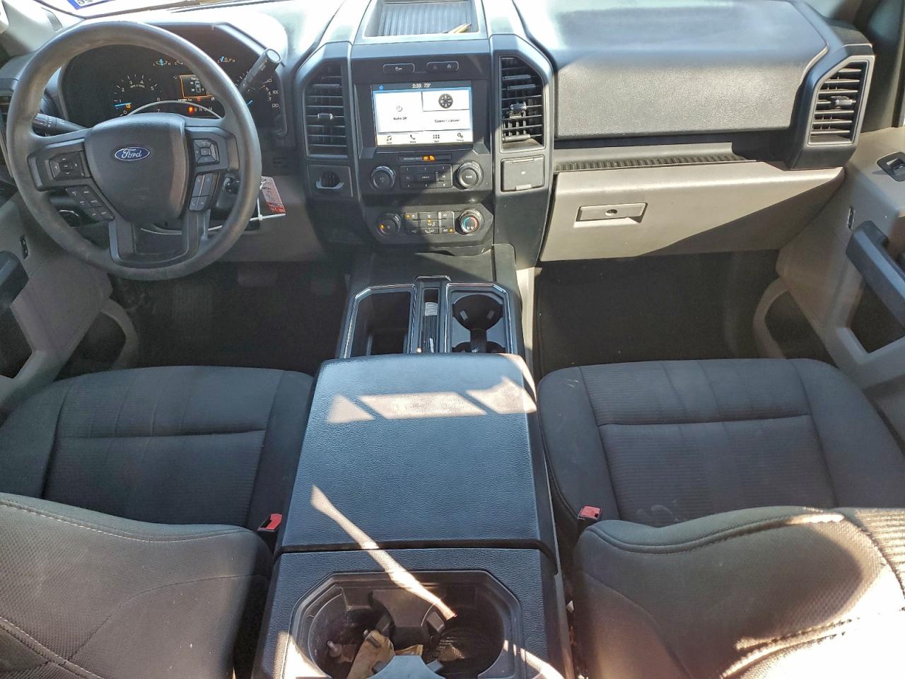 Ford F-150 Supercrew Image 10