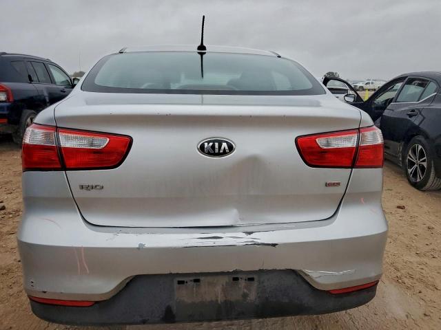 Kia Rio Lx Image 12