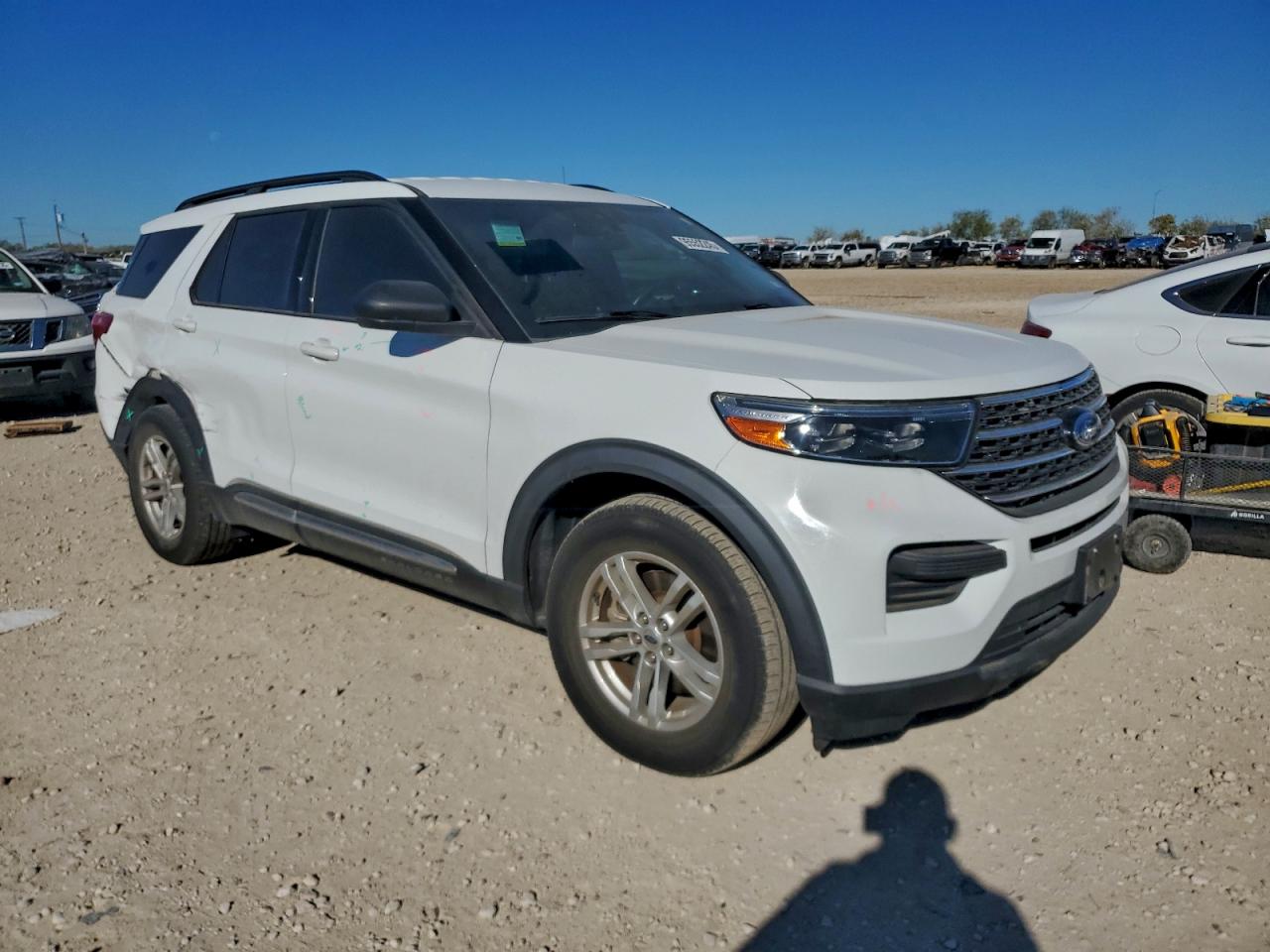 Ford Explorer Xlt Image 7