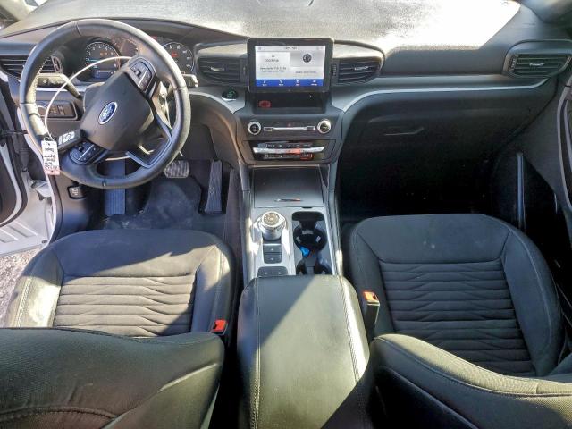 Ford Explorer Xlt Image 4