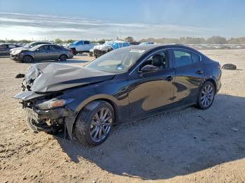  Salvage Mazda 3