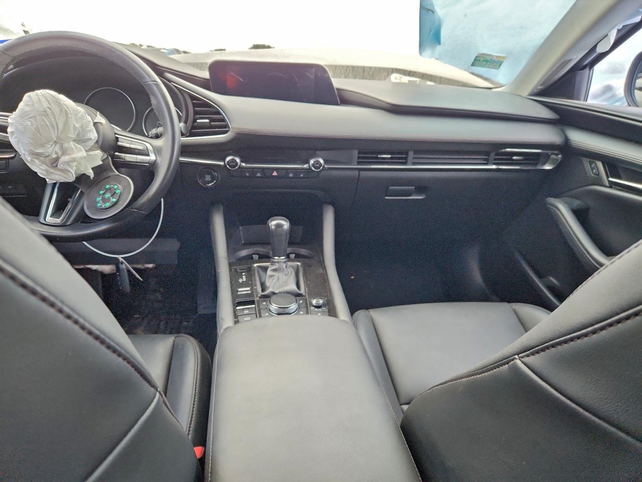 Mazda 3 Preferred Image 8