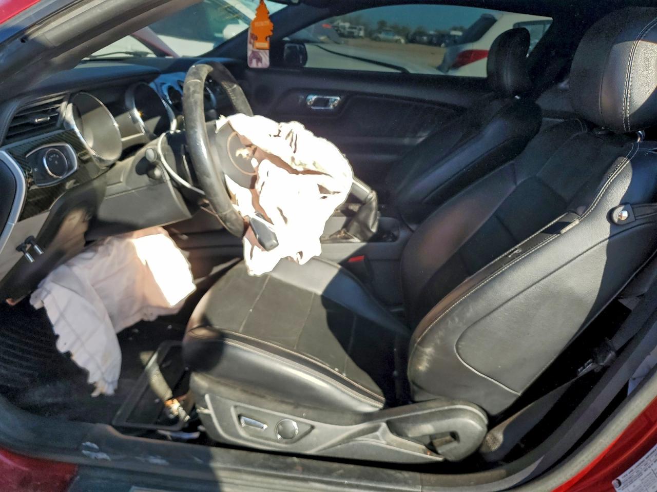 Ford Mustang Gt Image 4