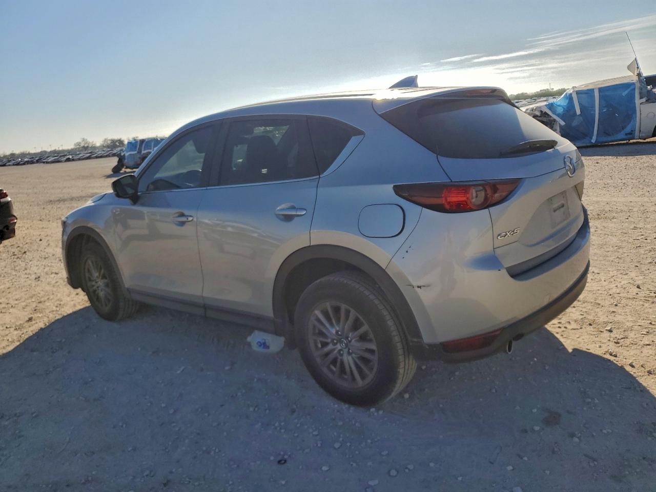 Mazda Cx Sport Image 2