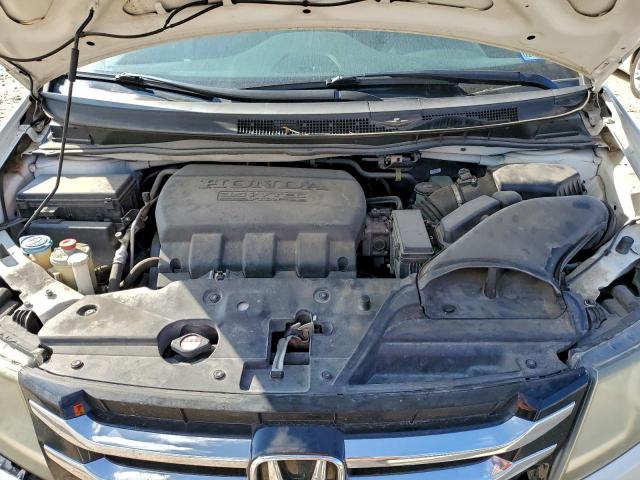 Honda Odyssey Touring Image 6