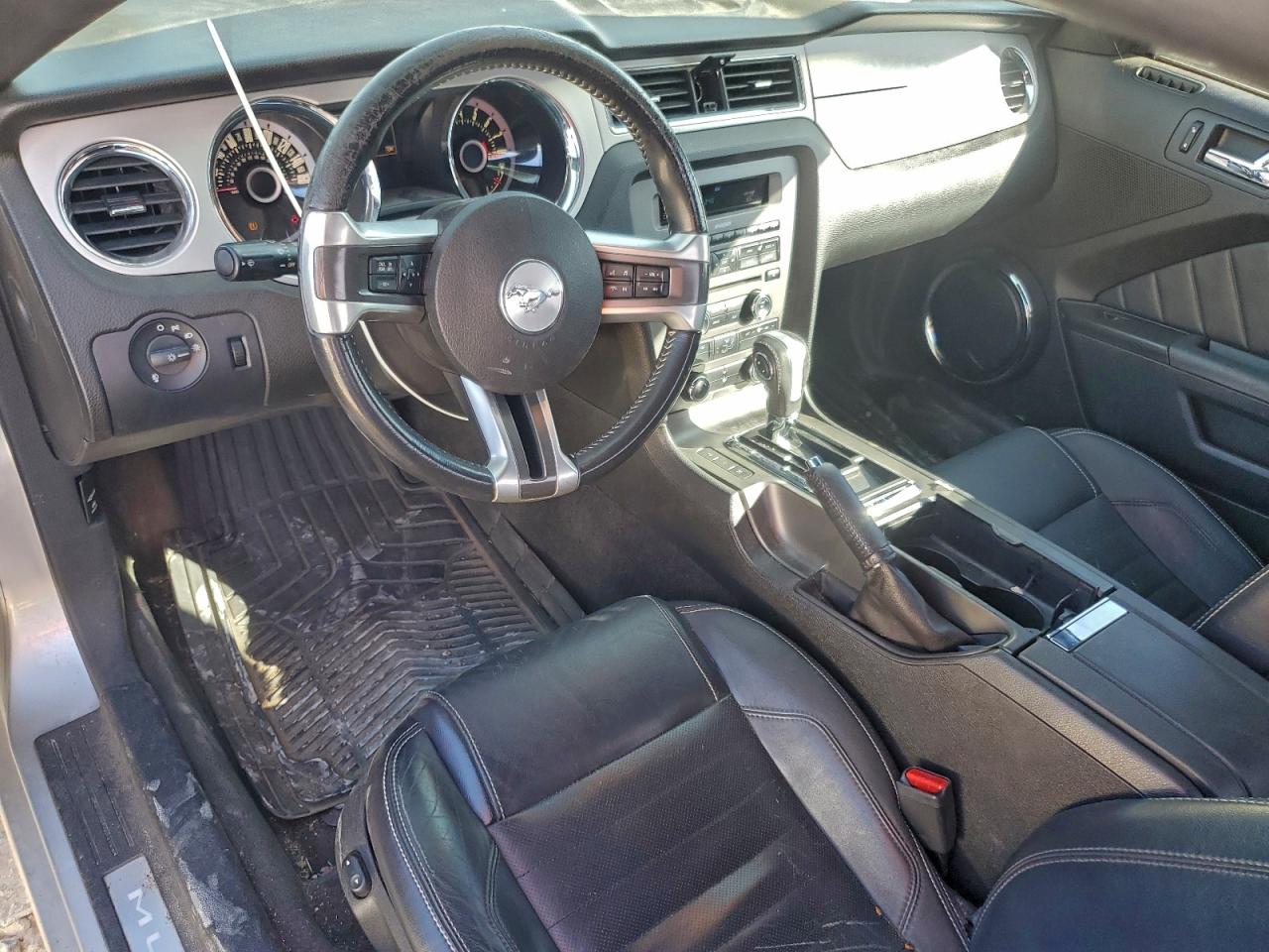 Ford Mustang Gt Image 5