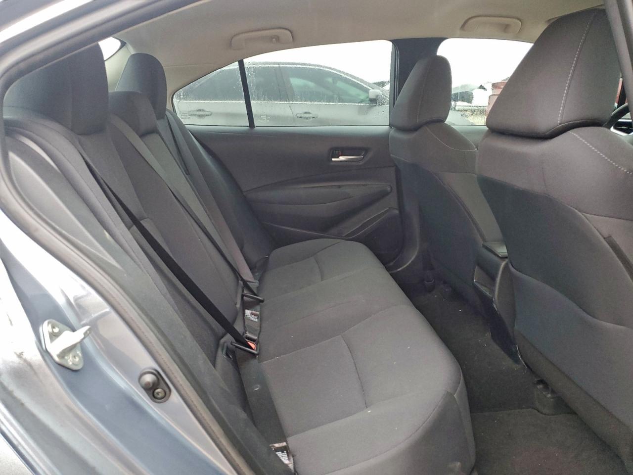 Toyota Corolla Le Image 12