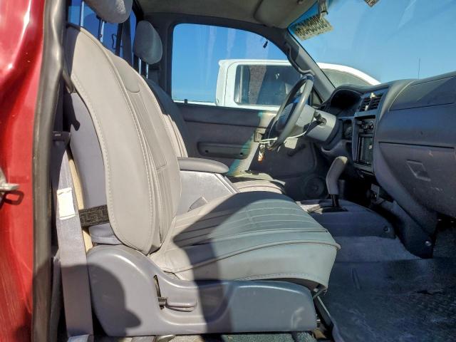 Toyota Tacoma Prerunner Image 3