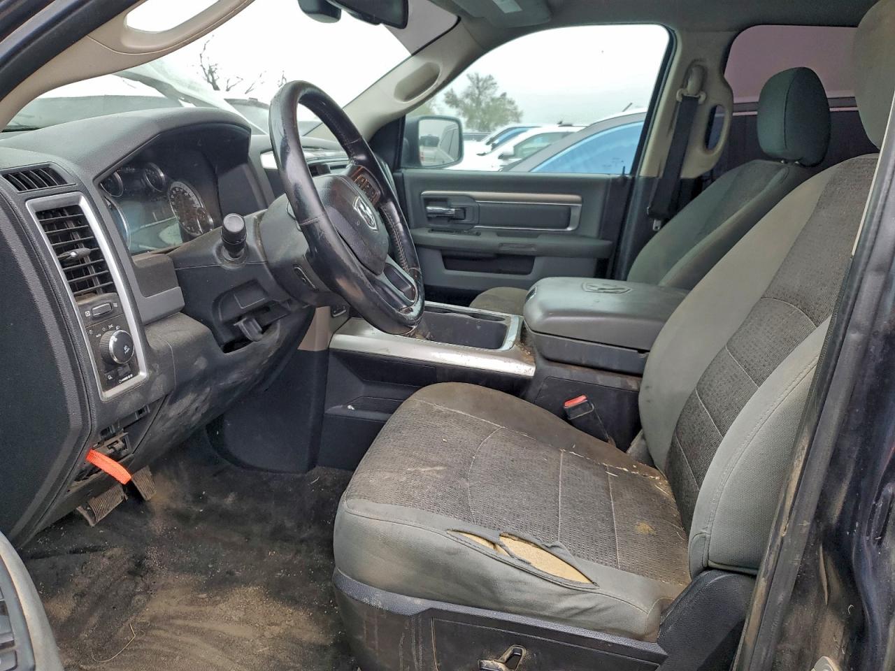 Ram 1500 Slt Image 9