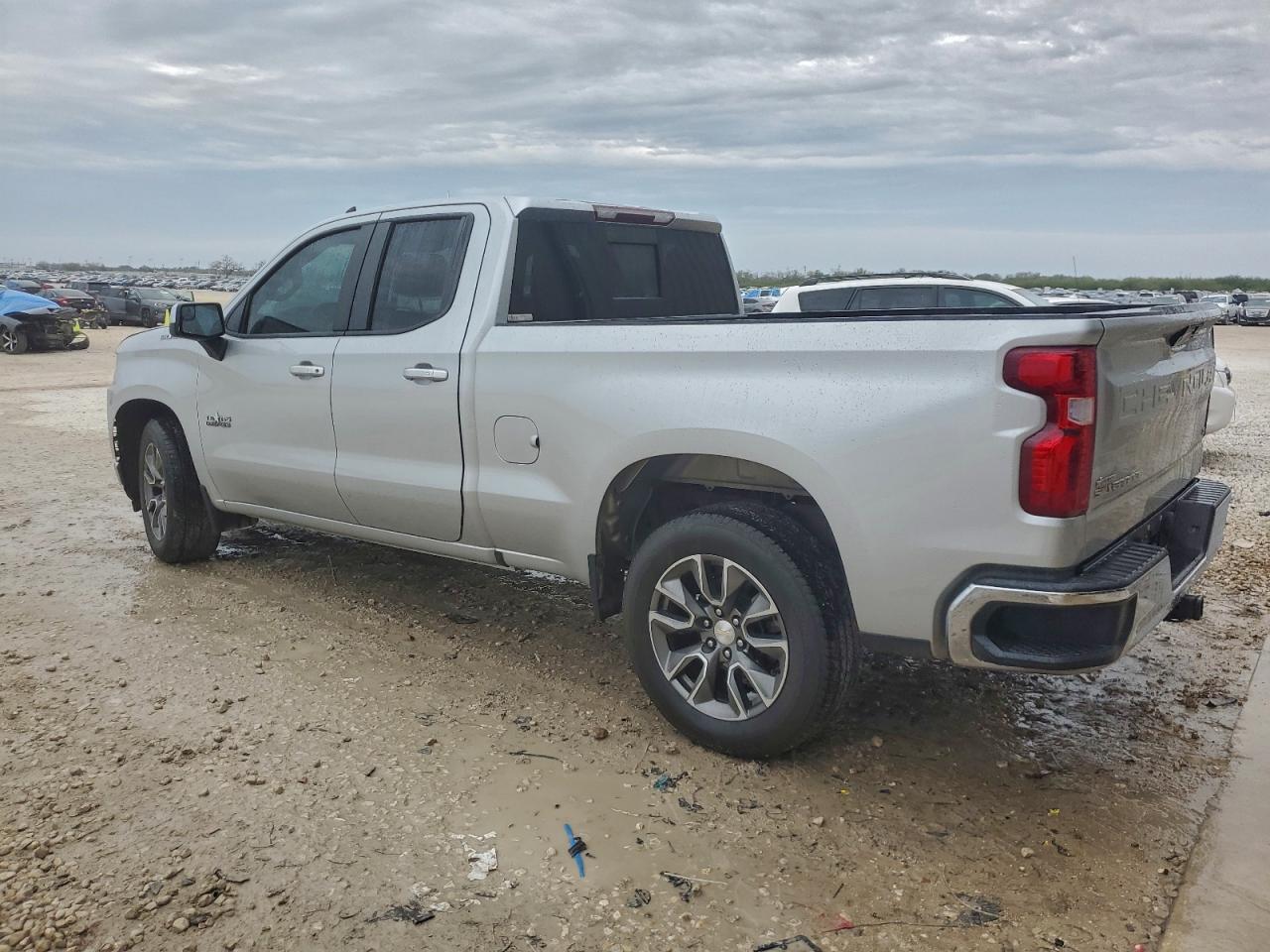 Chevrolet Silverado C1500 Lt Image 6