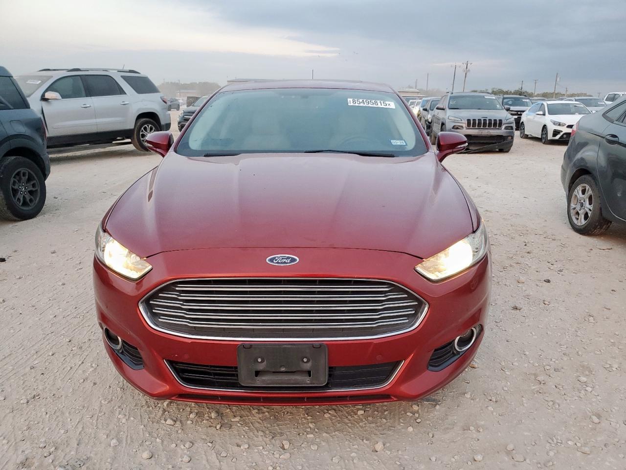 Ford Fusion Titanium Hev Image 3