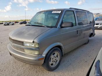  Salvage Chevrolet Astro