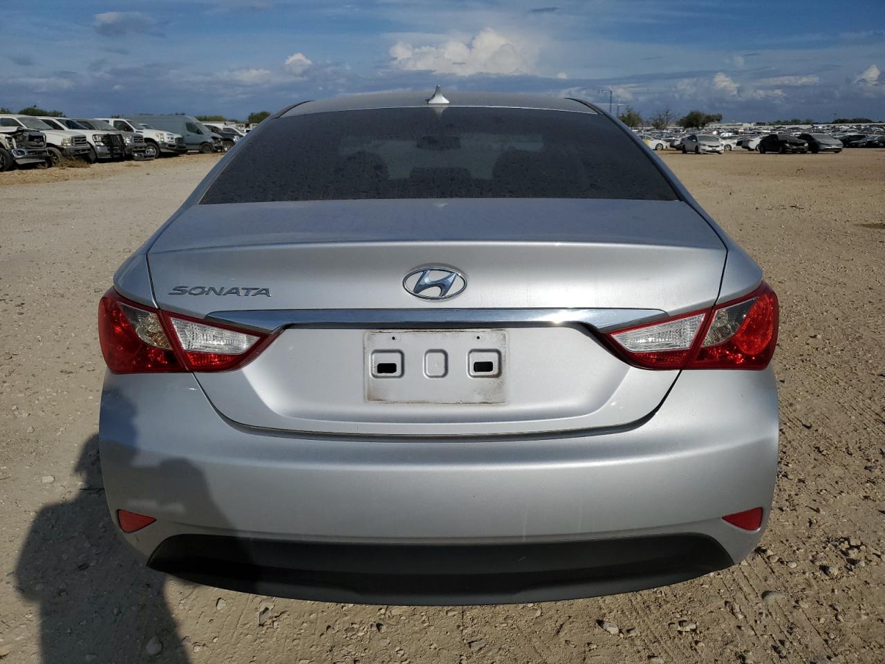 Hyundai SONATA Gls Image 5