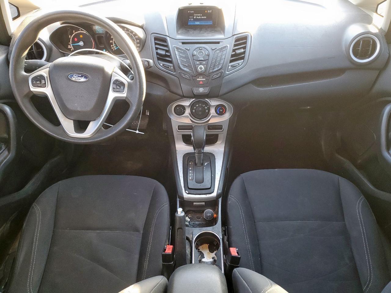 Ford Fiesta Se Image 12