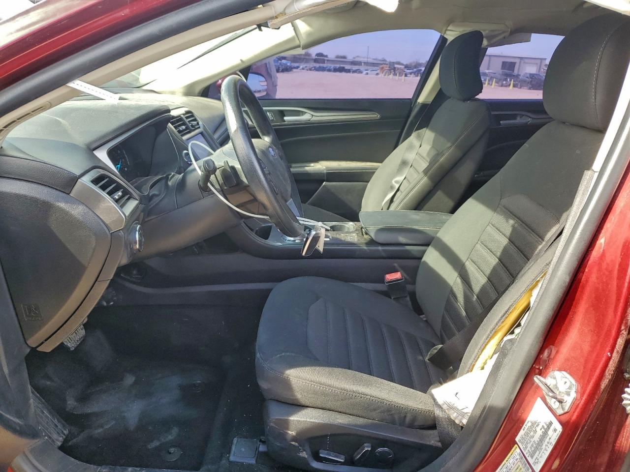 Ford Fusion Se Image 5