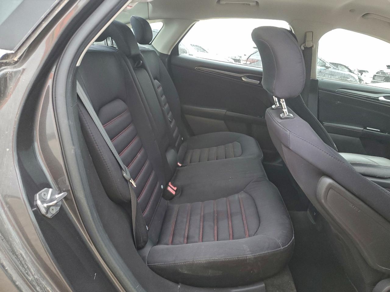 Ford Fusion Se Hybrid Image 7