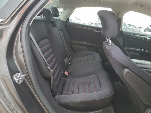 Ford Fusion Se Hybrid Image 7