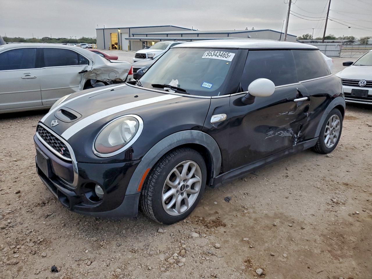 MINI Cooper S Image 1